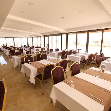 Iyaspark Hotel 이스파르타 외부 사진