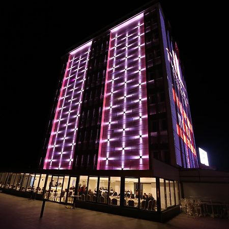 Iyaspark Hotel 이스파르타 외부 사진